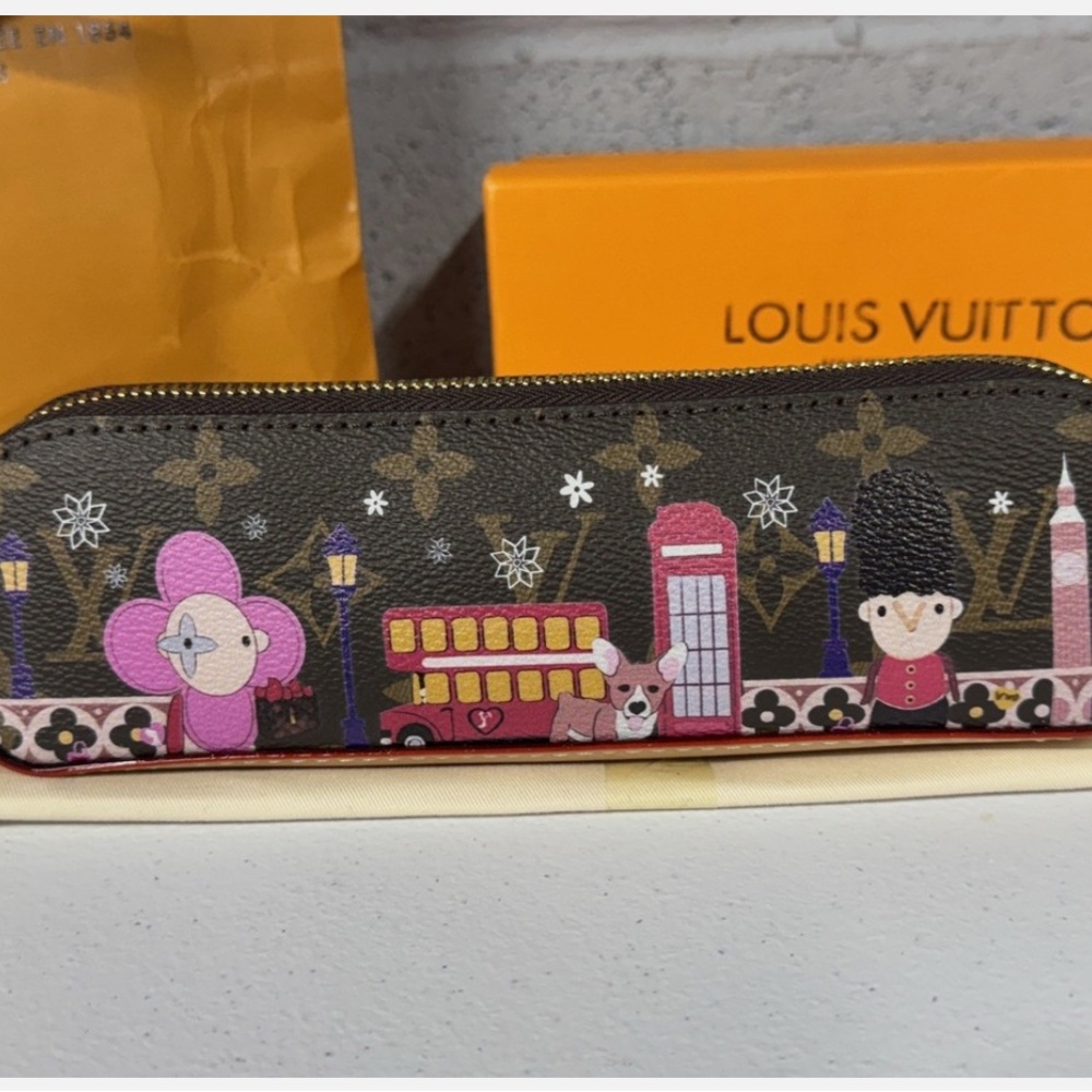 Louis Vuitton Vivienne Elizabeth Pencil Case Christmas London Limited Edition